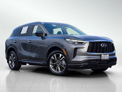 Certified 2025 INFINITI QX60 Luxe AWD/4WD image 1