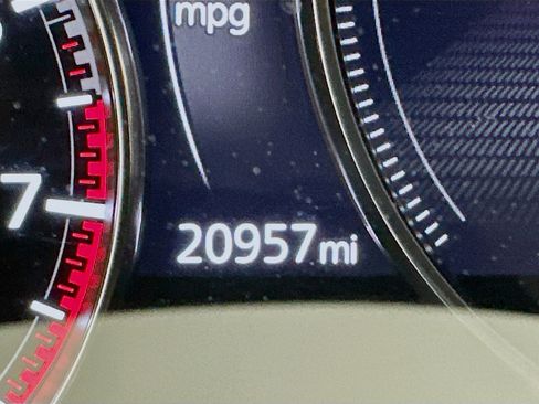 Used 2025 MAZDA MAZDA3 s image 19