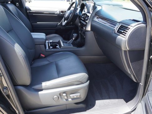 Certified 2023 Lexus GX 460 Luxury w/ Accessory Package AWD/4WD image 14