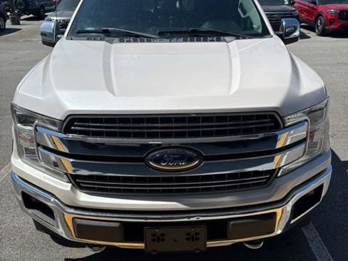 Used 2018 Ford F150 Lariat w/ Equipment Group 502A Luxury image 8