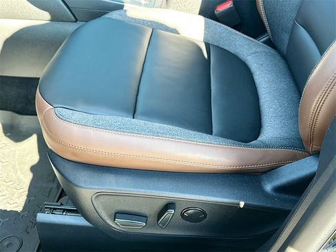 Certified 2024 Ford Bronco Sport Outer Banks w/ Tech Package image 9