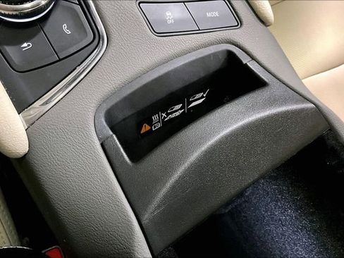 Used 2024 Cadillac XT6 Premium Luxury w/ LPO, Floor Liner Package AWD/4WD image 25