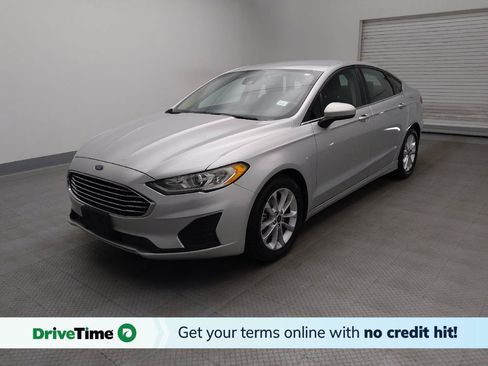 Used 2019 Ford Fusion SE FWD image 1