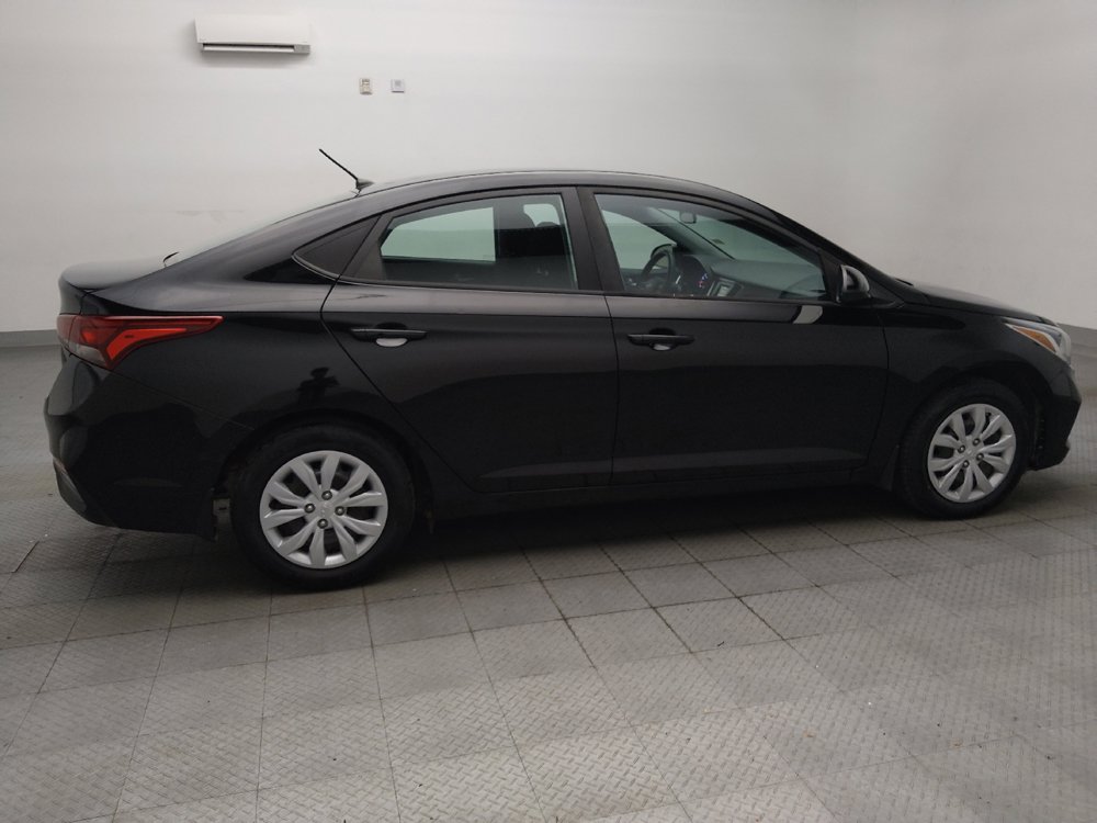 Used 2022 Hyundai Accent SE FWD image 10