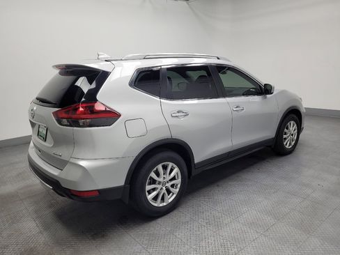 Used 2019 Nissan Rogue S w/ Special Edition Package image 10