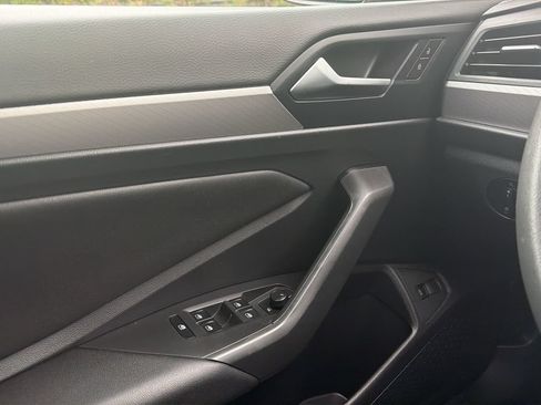 Used 2019 Volkswagen Jetta S w/ Driver Assistance Package FWD image 25
