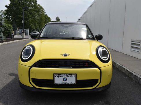 Used 2025 MINI Cooper S FWD image 2