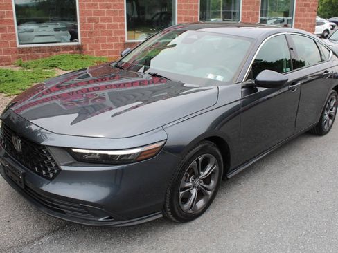 Used 2023 Honda Accord EX image 2