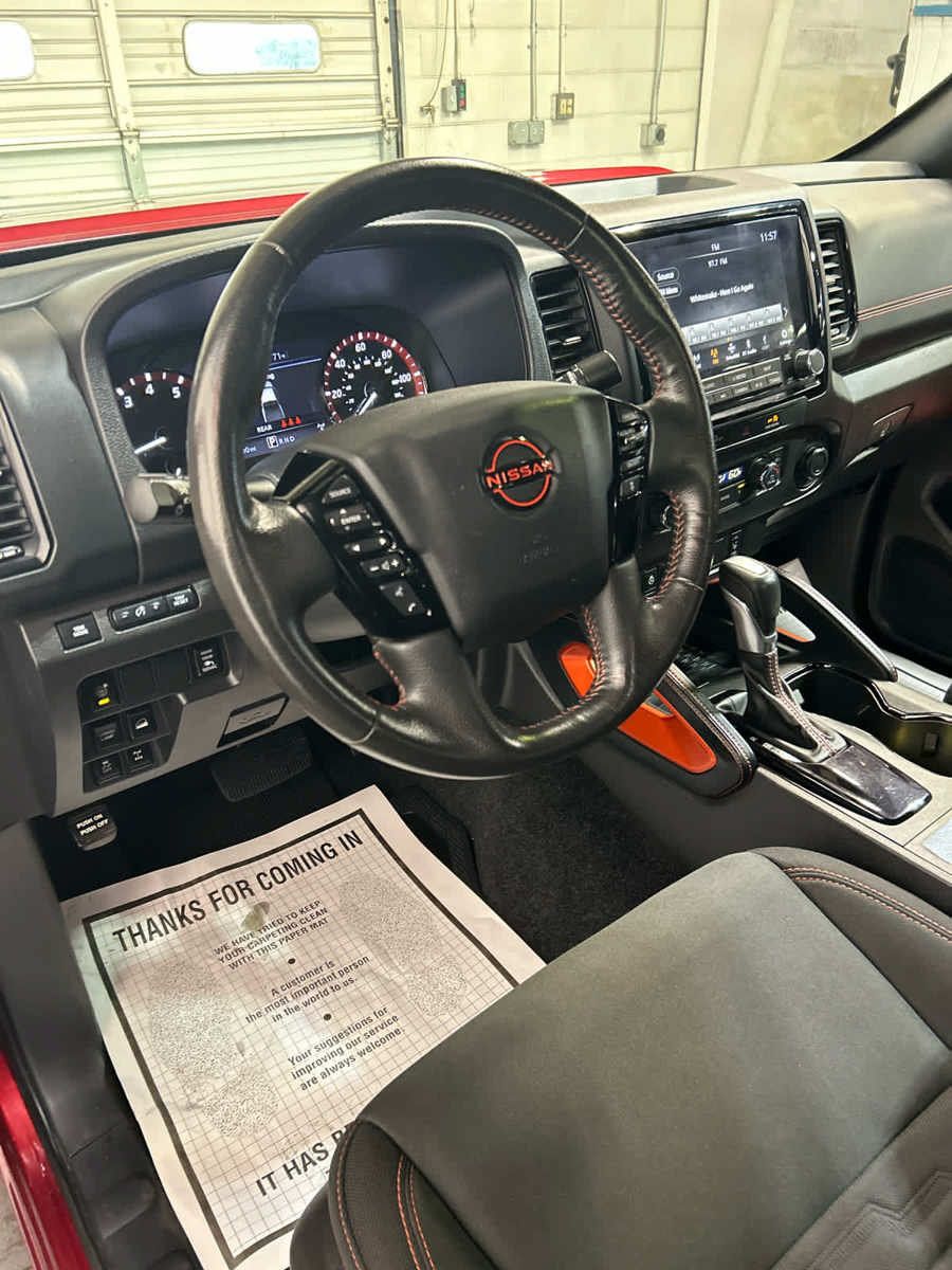 Used 2023 Nissan Frontier PRO-4X w/ Pro Convenience Package AWD/4WD image 9