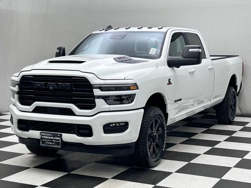 New 2026 RAM 2500 Laramie w/ Night Edition AWD/4WD image 4