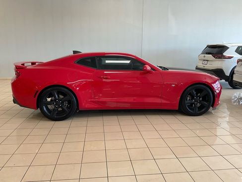 Used 2018 Chevrolet Camaro LT image 6