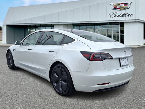 Used 2019 Tesla Model 3 Performance image 4