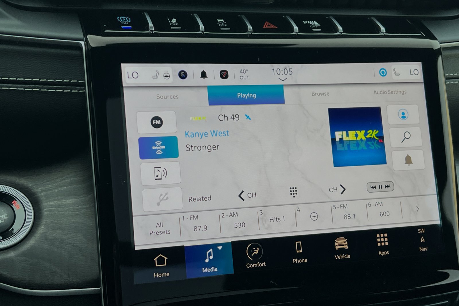 New 2024 Jeep Grand Cherokee Limited 4xe w/ Luxury Tech Group II AWD/4WD image 16