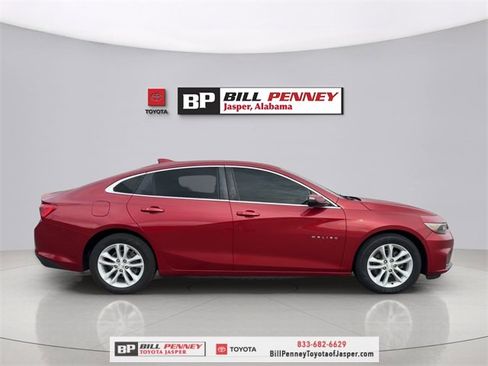 Used 2016 Chevrolet Malibu LT image 6