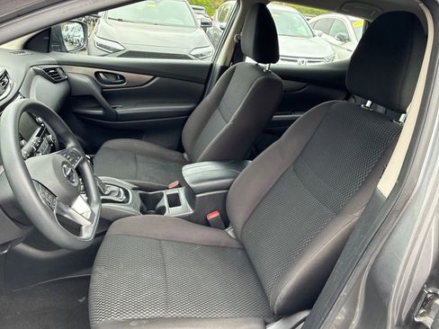 Used 2020 Nissan Rogue Sport S AWD/4WD image 17
