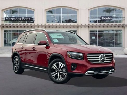 New 2026 Mercedes-Benz GLB 250 image 1