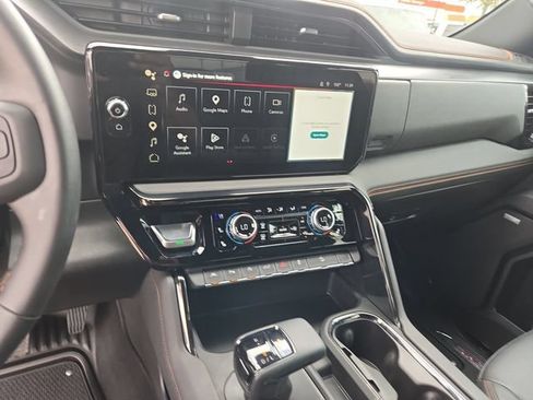 Used 2025 GMC Sierra 1500 AT4 AWD/4WD image 11