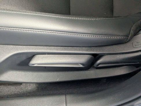 Used 2023 Honda Civic Sport image 14