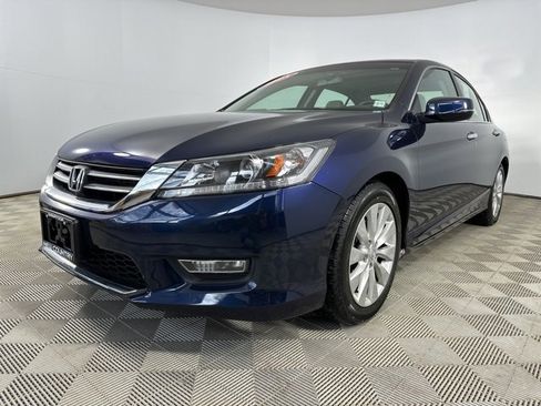 Used 2013 Honda Accord EX image 3
