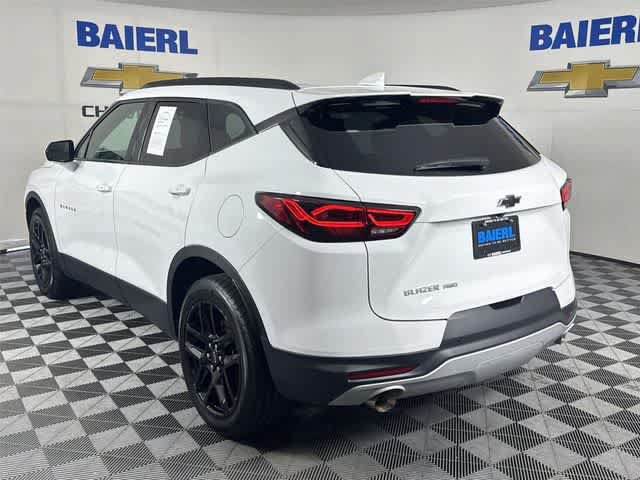Used 2024 Chevrolet Blazer LT w/ Convenience Package AWD/4WD image 3