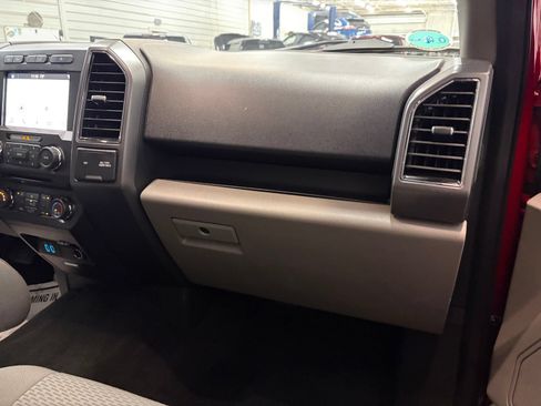 Used 2018 Ford F150 XLT w/ Equipment Group 302A Luxury AWD/4WD image 28
