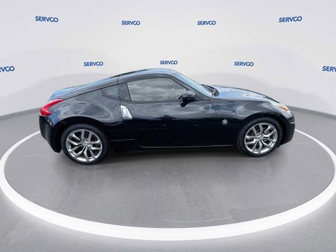Used 2014 Nissan 370Z Coupe RWD image 9