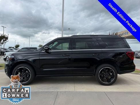 Used 2023 Ford Expedition Limited RWD image 10