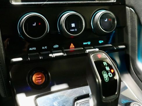 Used 2015 Jaguar F-TYPE S image 20