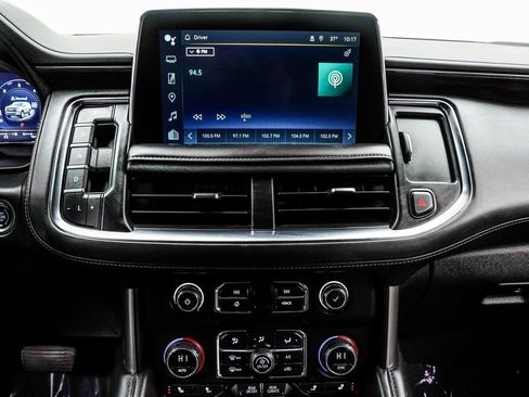 Used 2024 Chevrolet Suburban LT AWD/4WD image 22