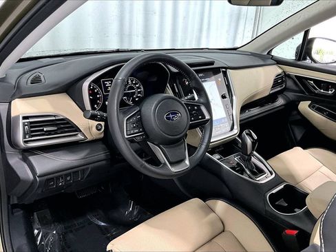 Used 2023 Subaru Outback Limited image 14