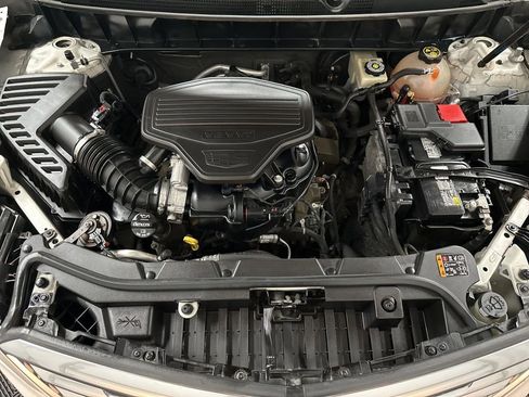 Used 2017 Cadillac XT5 Luxury w/ Driver Awareness Package image 36