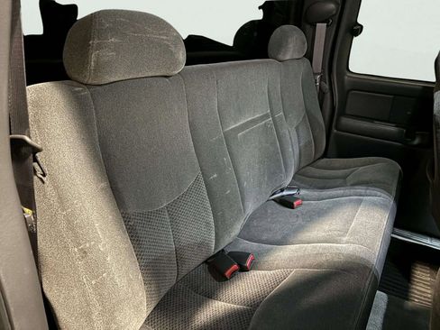 Used 2003 Chevrolet Silverado 2500 LS image 20