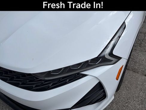 Used 2023 Kia K5 GT-Line w/ GT-Line Premium Package FWD image 4