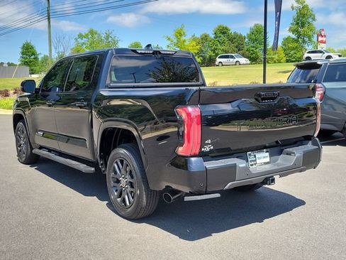 Used 2023 Toyota Tundra Platinum AWD/4WD image 6