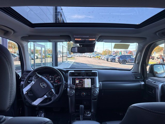 Used 2024 Toyota 4Runner SR5 Premium w/ Moonroof Package AWD/4WD image 15