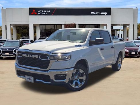 Used 2025 RAM 1500 Lone Star AWD/4WD image 1