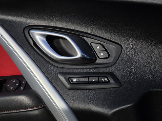 Used 2020 Chevrolet Camaro SS RWD image 20