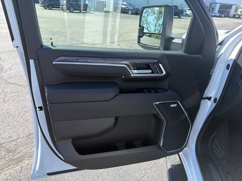 New 2026 Chevrolet Silverado 3500 LTZ AWD/4WD image 10
