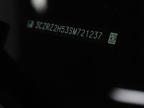 Used 2025 Honda HR-V Sport image 30