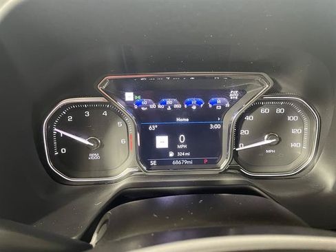 Used 2021 GMC Yukon SLT w/ SLT Premium Package AWD/4WD image 16