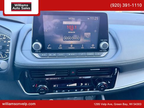 Used 2021 Nissan Rogue SV w/ Premium Package image 19