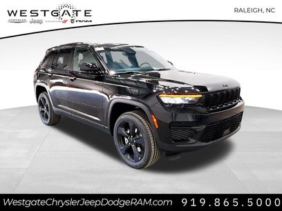 New 2025 Jeep Grand Cherokee Laredo