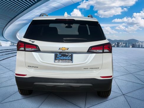 Used 2022 Chevrolet Equinox Premier image 6