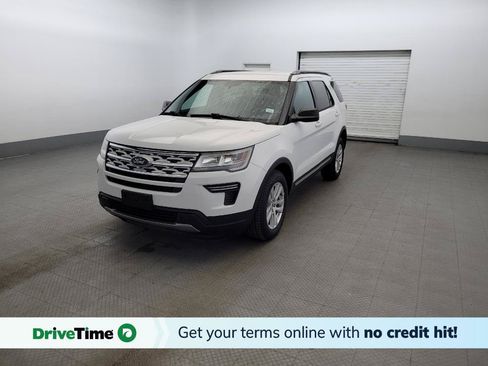 Used 2018 Ford Explorer XLT AWD/4WD image 1