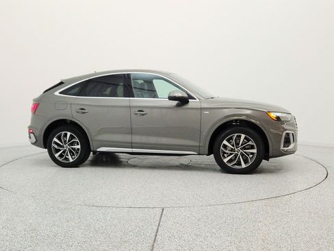 Used 2023 Audi Q5 2.0T Premium Plus w/ Premium Plus Package AWD/4WD image 4