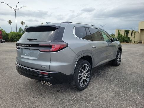 New 2026 GMC Acadia Denali Ultimate w/ LPO, All-Weather Package FWD image 5