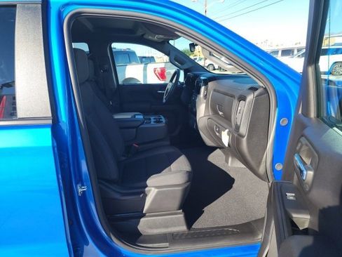 New 2026 Chevrolet Silverado 1500 Custom w/ Turbomax Blackout Package image 31