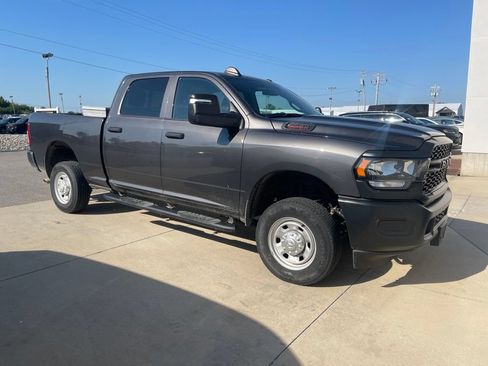 Used 2024 RAM 2500 Tradesman AWD/4WD image 3
