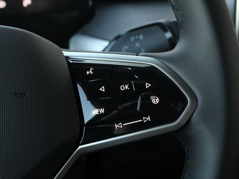 New 2025 Volkswagen ID. Buzz Pro S image 11