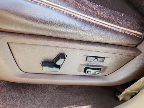 Used 2018 RAM 3500 Laramie Longhorn image 8